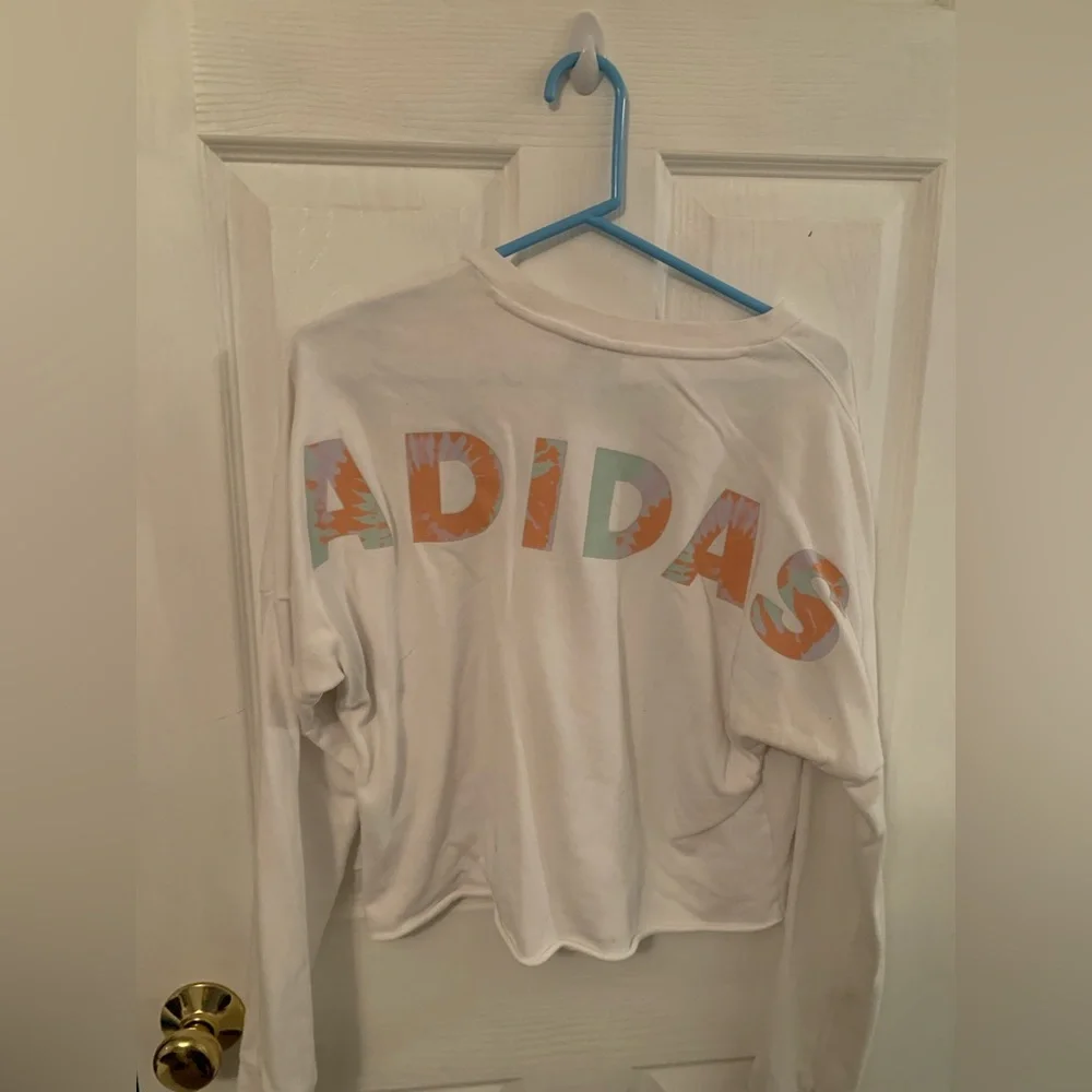 Top - Picture 2 of 3